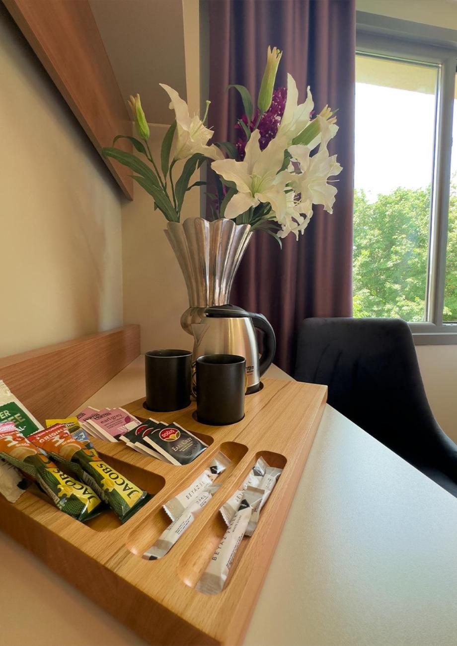 Frezya - Exclusively Woman Hotel Istanbul Exterior photo
