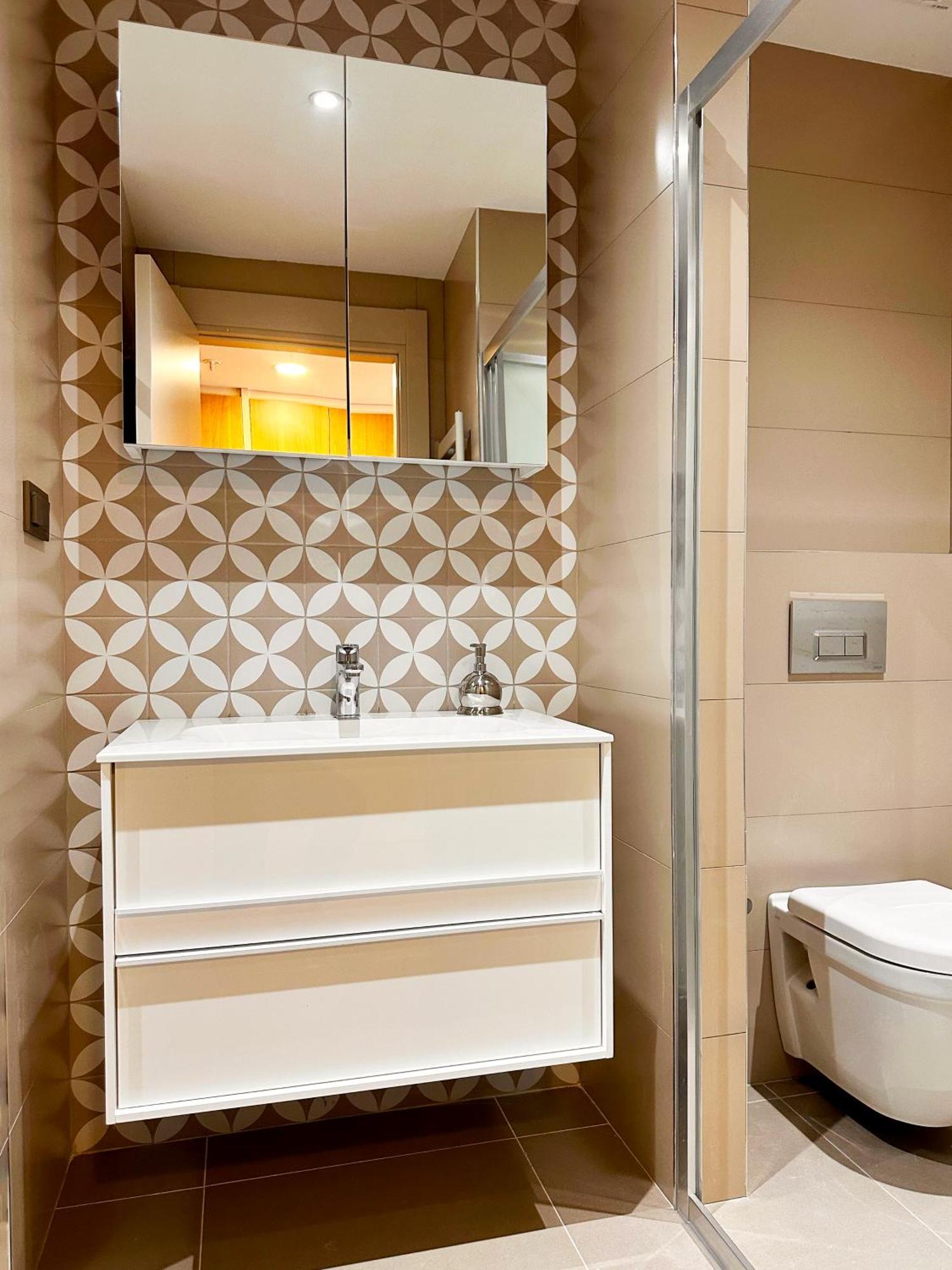 Frezya - Exclusively Woman Hotel Istanbul Exterior photo