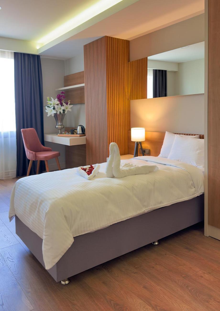 Frezya - Exclusively Woman Hotel Istanbul Exterior photo